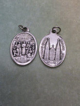 Load image into Gallery viewer, Canadian Martyrs (16th century) holy medal