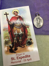 Load image into Gallery viewer, St. Expedite prayer card and holy medal gift set