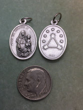 Load image into Gallery viewer, Maria del Rosario de San Nicolas, Mary of the Rosary Holy Medal