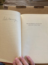 Load image into Gallery viewer, 1952 Dale Carnegie How to Stop Worrying and Start Living - Autographed
