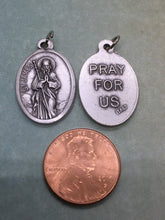 Load image into Gallery viewer, St. James the Greater (d. 44) holy medal
