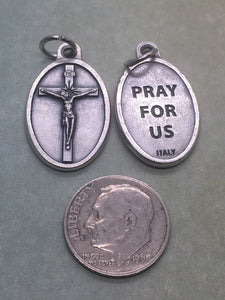 Crucifix oval holy medal - silver oxide - Catholic - Jesus Christ, Passion of our Lord, Cross, God is Love, Mercy, Salvation