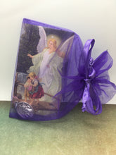 Load image into Gallery viewer, Guardian Angel Prayer Card and Holy Medal Gift Set
