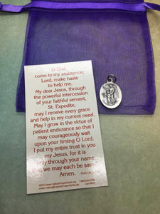 St. Expedite prayer card and holy medal gift set